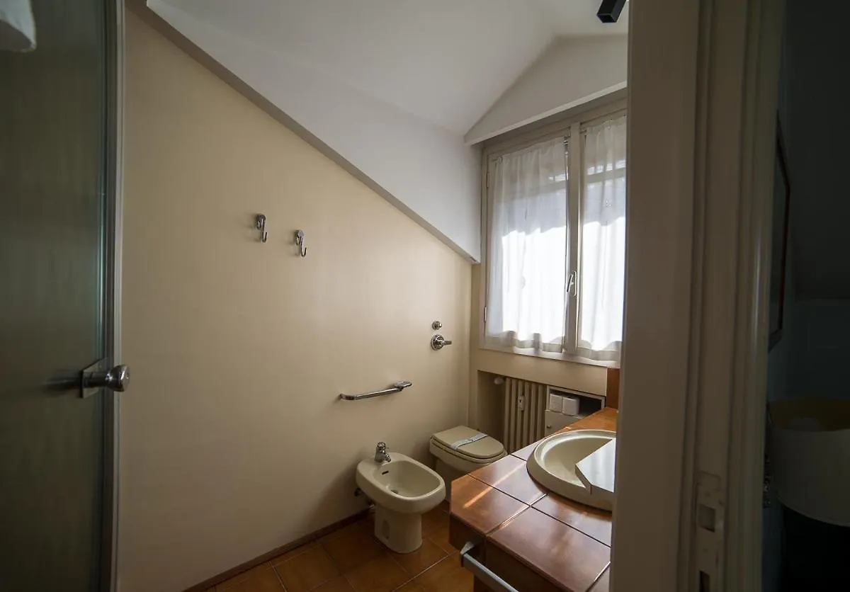 Duomo 7 Suite ミラノ